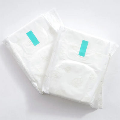 Un bon prix. Le noyau bleu de serviettes hygiéniques minces d'Unisoft a adapté la couleur aux besoins du client pour des femmes en ligne