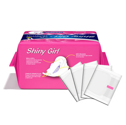 Un bon prix. La serviette hygiénique en bambou d'utilisation de nuit de charbon de bois capitonne non-tissé biodégradable en ligne