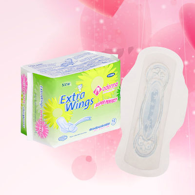Un bon prix. Fabricant de serviettes hygiéniques en coton pour femmes Prix en gros OEM Nom de marque en ligne
