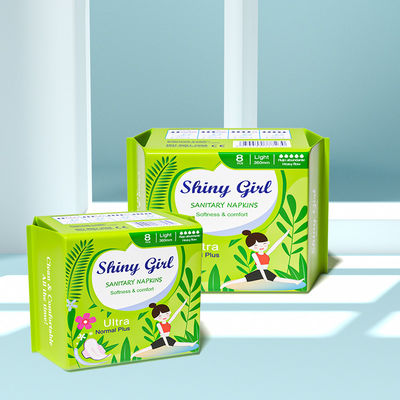 Un bon prix. Commercialisation en gros de serviettes hygiéniques pour femmes et filles en ligne