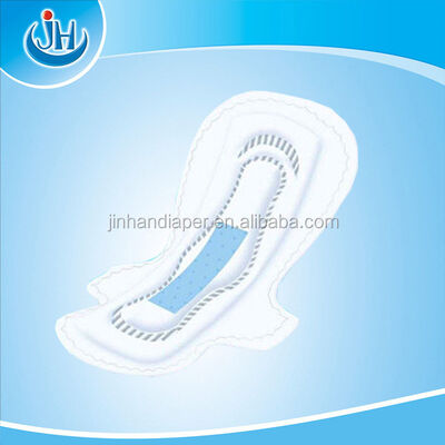 Un bon prix. Super absorbant Polymère jetable serviettes féminines en forme rectangulaire tampons hygiéniques jetables ultra minces doux et étanches en ligne